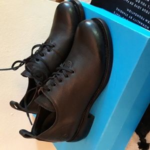 Fluevog Simple Living Winch-9W